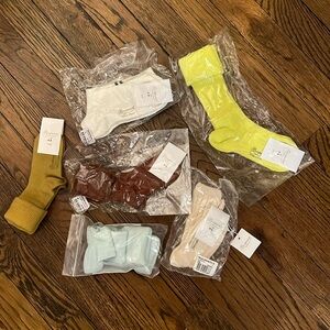 6 Bonpoint Socks